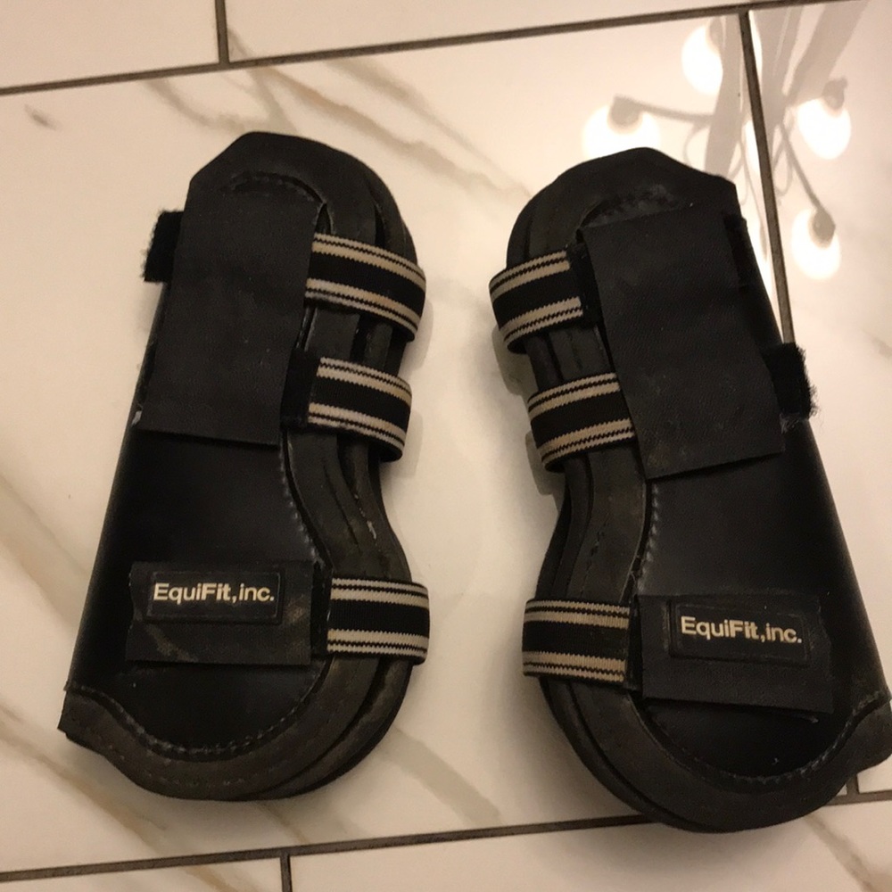 Equifit front boot